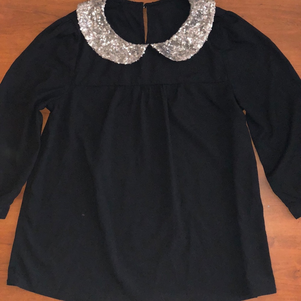 Peter Pan Collared Mid-sleeved Blouse